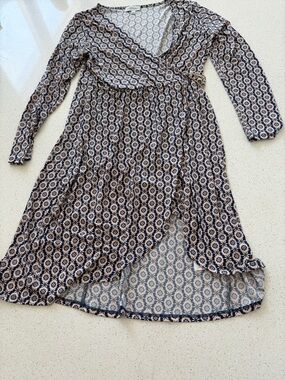 Luxology Navy and Cream Geometric Wrap Dress